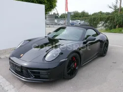Negro Usado 2023 Porsche 911 Carrera 4 GTS Descapotable | 128.009 €