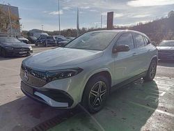 Gris Usado 2024 Mercedes EQA250+ SUV | 39.990 € (Un poco caro)