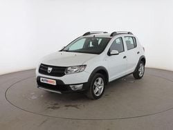 Blanco Usado 2015 Dacia Sandero Stepway Utilitario | 9299 € (Precio justo)