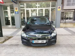 Negro Usado 2009 Hyundai i30 Classic Utilitario | 7950 € (Precio justo)