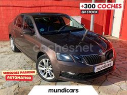 Marrón Usado 2017 Skoda Octavia Ambition Berlina | 12.790 € (Precio justo)