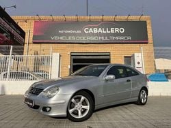 Gris Usado 2004 Mercedes C180 Classic Coupe | 7990 € (Un poco caro)