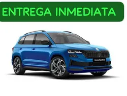 Azul Nuevo 2024 Skoda Karoq SportlinePlus SUV | 40.670 €