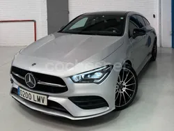 Gris / plata Usado 2021 Mercedes CLA250 Berlina | 35.590 € (Buen precio)