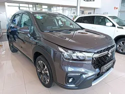 Gris Usado 2023 Suzuki SX4 S-Cross SUV | 27.900 € (Precio justo)