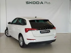 Blanco Usado 2023 Skoda Scala Ambition Utilitario | 18.900 € (Un poco caro)
