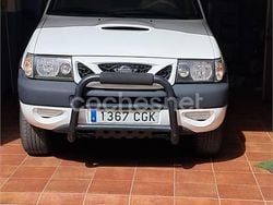 Blanco Usado 2002 Nissan Terrano SUV | 9999 € (Precio justo)