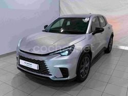 Gris / plata Usado 2024 Lexus LBX SUV | 34.900 € (Precio justo)