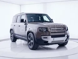 Beige Usado 2023 Land Rover Defender SUV | 81.900 € (Precio justo)