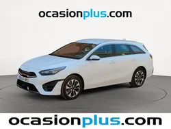 Blanco Usado 2024 Kia Ceed Familiar | 23.500 € (Precio justo)