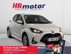 Blanco Usado 2021 Toyota Yaris Hybrid Active Berlina | 17.590 € (Precio justo)