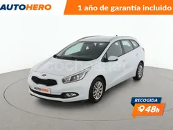Blanco Usado 2014 Kia Ceed Sportswagon Familiar | 9099 € (Precio justo)