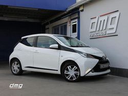 Blanco Usado 2016 Toyota Aygo X-cite Utilitario | 8500 € (Precio justo)