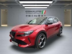 Rojo Nuevo 2025 Alfa Romeo Junior Veloce SUV | 45.230 €