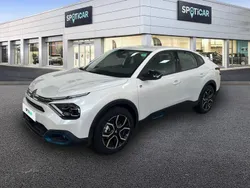 Blanco Nuevo 2024 Citroën e-C4 Feel Berlina | 32.700 € (Un poco caro)