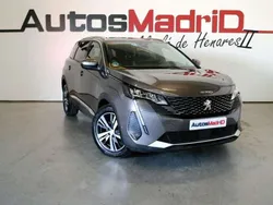 Gris Usado 2021 Peugeot 5008 Allure Monovolumen | 20.990 € (Buen precio)