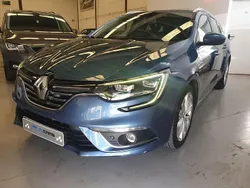 Azul Usado 2018 Renault Mégane IV LIMITED | 12.999 €