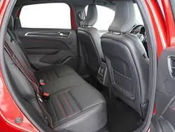 Rojo Usado 2022 Renault Arkana R.S. SUV | 23.441 € (Precio justo)