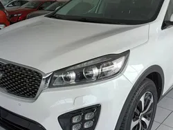 Blanco Usado 2017 Kia Sorento SUV | 21.000 € (Caro)