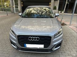 Gris / plata Usado 2017 Audi Q2 Design SUV | 19.000 € (Precio justo)