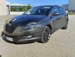 Gris Usado 2015 Lancia Delta S Utilitario | 8995 € (Caro)