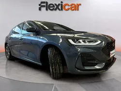 Azul Usado 2023 Ford Focus ST-Line Berlina | 15.990 € (Super precio)