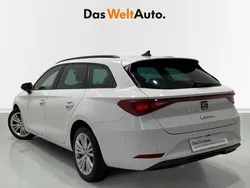 Blanco Usado 2024 Seat Leon ST Style Familiar | 23.102 € (Precio justo)