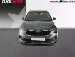 Rojo Usado 2025 Skoda Kamiq Selection SUV | 19.550 € (Buen precio)