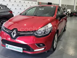 Granate Usado 2018 Renault Clio GrandTour LIMITED Familiar | 10.490 € (Precio justo)