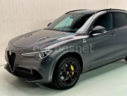 Gris / plata Usado 2020 Alfa Romeo Stelvio Quadrifoglio SUV | 59.900 €