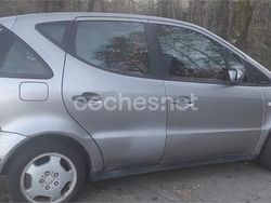 Gris / plata Usado 1999 Mercedes A140 Classic Monovolumen | 2000 € (Precio justo)