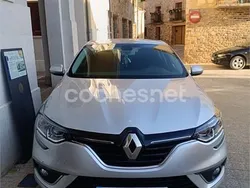 Gris / plata Usado 2017 Renault Mégane IV Bose Edition Berlina | 12.000 € (Precio justo)