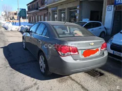 Gris / plata Usado 2009 Chevrolet Cruze LT Berlina | 2800 € (Un poco caro)