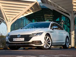 Blanco Usado 2018 VW Arteon Elegance Berlina | 26.990 € (Un poco caro)