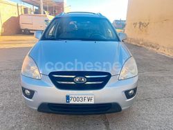 Gris / plata Usado 2007 Kia Carens Monovolumen | 3400 € (Precio justo)