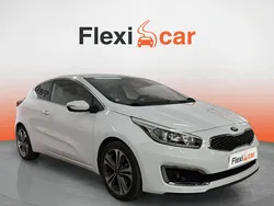Blanco Usado 2017 Kia Ceed GT Berlina | 9790 € (Buen precio)