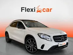 Blanco Usado 2019 Mercedes GLA220 SUV | 23.490 € (Buen precio)