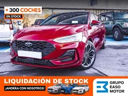 Rojo Usado 2023 Ford Focus ST-Line X Utilitario | 21.490 € (Precio justo)
