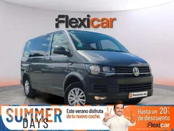 Gris Usado 2018 VW Caravelle Trendline Monovolumen | 26.790 € (Buen precio)