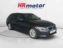 Azul Usado 2013 BMW 318 Sport Line Berlina | 20.590 €