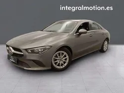 Gris Usado 2021 Mercedes CLA200 Berlina | 26.900 € (Super precio)