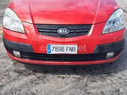 Granate Usado 2007 Kia Rio EX Berlina | 4500 € (Precio justo)