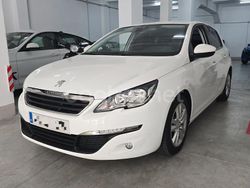 Blanco Usado 2013 Peugeot 308 Access Familiar | 7800 € (Un poco caro)