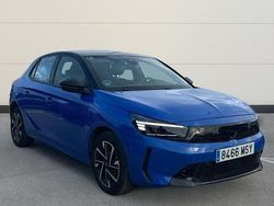 Azul Usado 2024 Opel Corsa Berlina | 14.900 € (Precio justo)