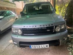 Gris / plata Usado 2012 Land Rover Range Rover HSE SUV | 14.300 €