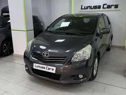Gris Usado 2011 Toyota Verso Active Monovolumen | 8990 € (Un poco caro)