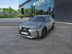 Gris Usado 2021 Lexus UX 250h Business Edition SUV | 25.900 € (Precio justo)