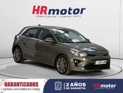 Gris Usado 2021 Kia Rio Utilitario | 12.590 € (Precio justo)