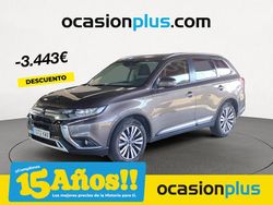 Gris Usado 2019 Mitsubishi Outlander Motion SUV | 17.490 € (Precio justo)