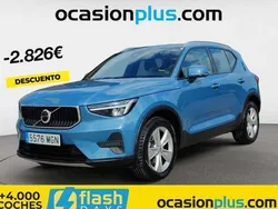Azul Usado 2023 Volvo XC40 Core SUV | 28.264 €